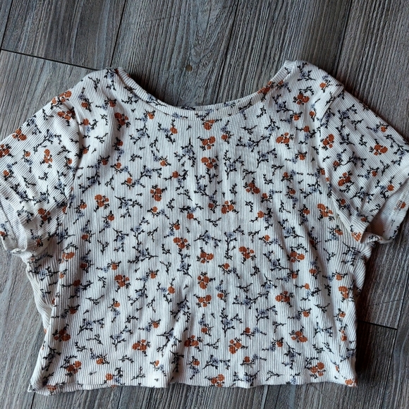 Garage - Flora baby tee - Picture 2 of 4